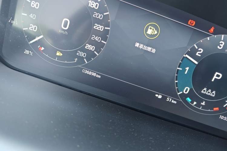 Used Land Rover Discovery Sport 2024 Performance Tech Edition Odometer Close Up