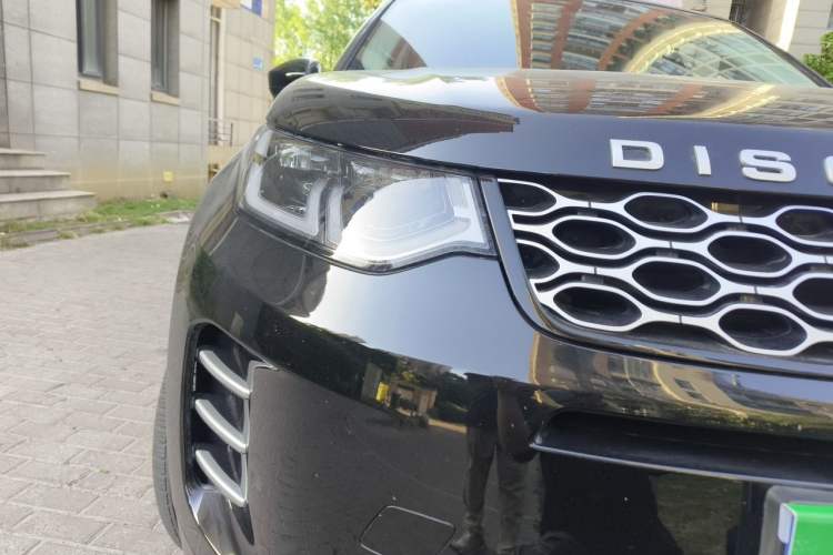 Used Land Rover Discovery Sport 2024 Performance Tech Edition Right Front Headlight