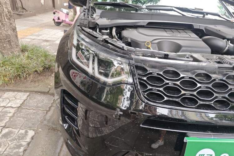 Used Land Rover Discovery Sport 2024 Luxury Custom Edition Right Front Headlight