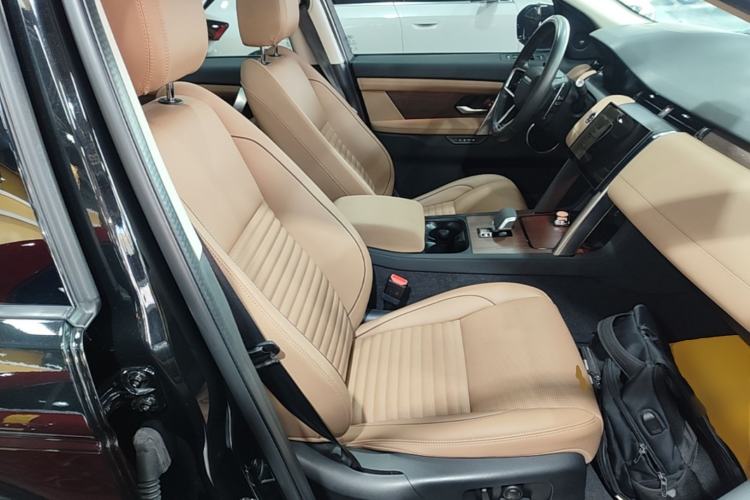 Used Land Rover Discovery Sport 2024 Performance Tech Edition Right Front Seat
