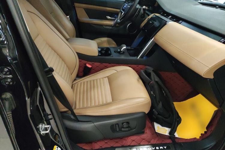 Used Land Rover Discovery Sport 2024 Luxury Custom Edition Right Front Seat