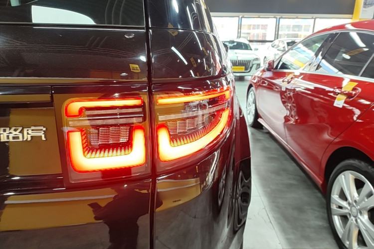 Used Land Rover Discovery Sport 2024 Performance Tech Edition Right Rear Taillight