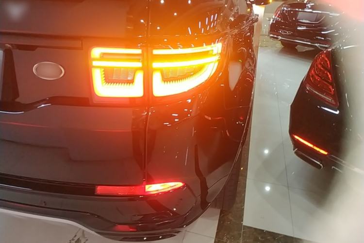 Used Land Rover Discovery Sport 2024 Performance Tech Edition Right Rear Taillight