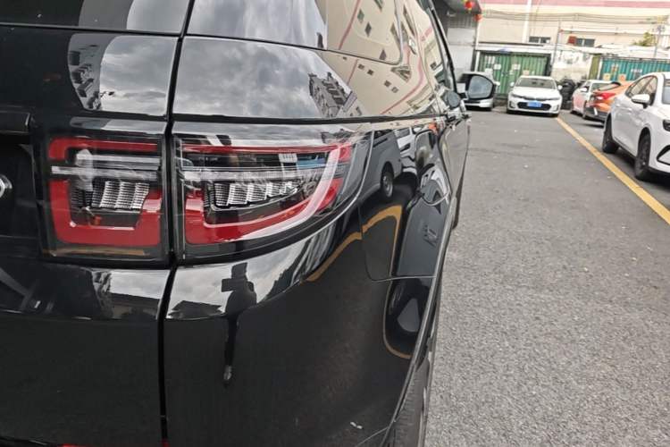 Used Land Rover Discovery Sport 2024 Performance Tech Edition Right Rear Taillight