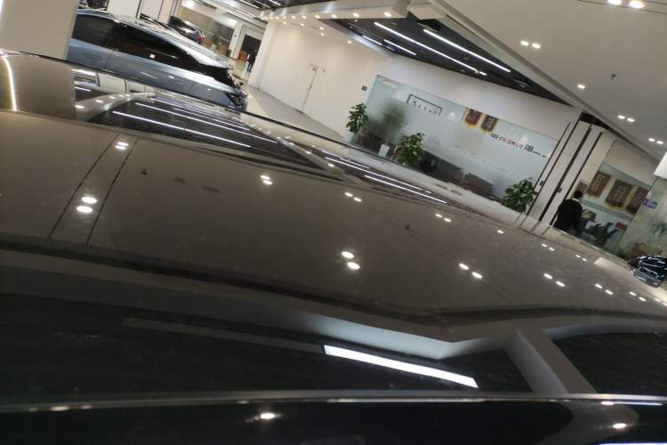 Used Land Rover Discovery Sport 2024 Luxury Custom Edition Roof