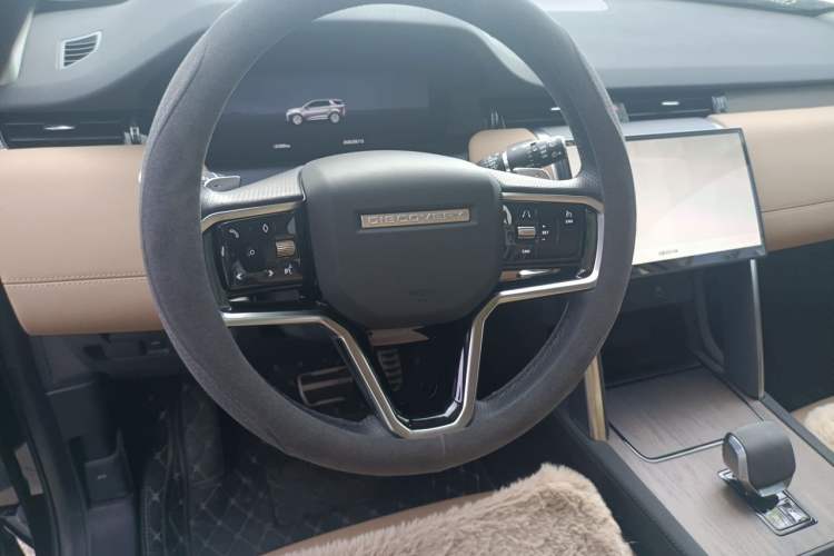 Used Land Rover Discovery Sport 2024 Performance Tech Edition Steering Wheel