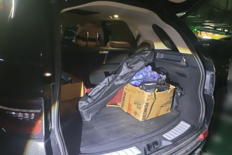 Used Land Rover Discovery Sport 2024 Performance Tech Edition Trunk