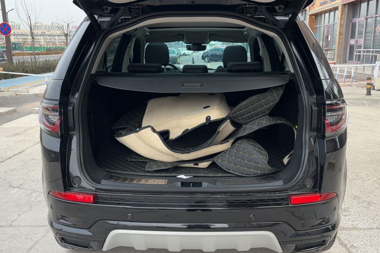 Used Land Rover Discovery Sport 2024 Performance Tech Edition Trunk