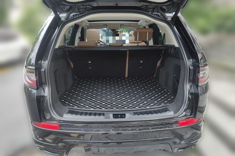 Used Land Rover Discovery Sport 2024 Performance Tech Edition Trunk