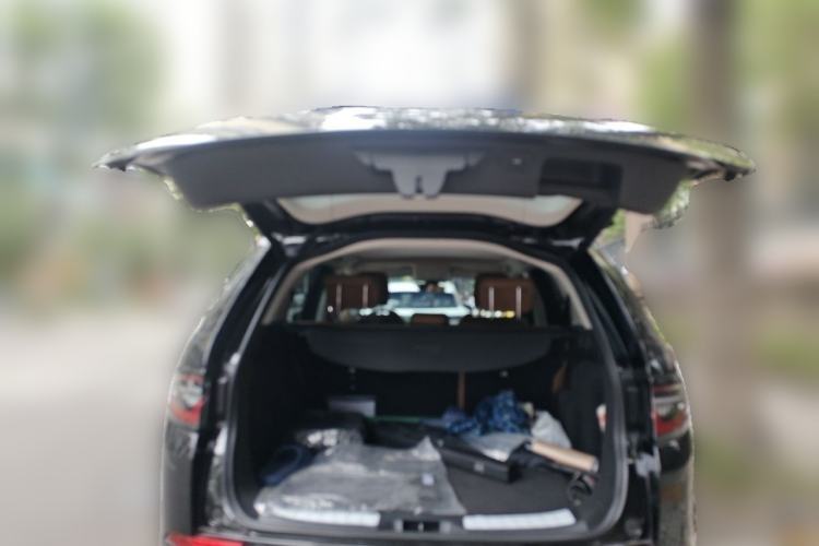 Used Land Rover Discovery Sport 2024 Luxury Custom Edition Trunk