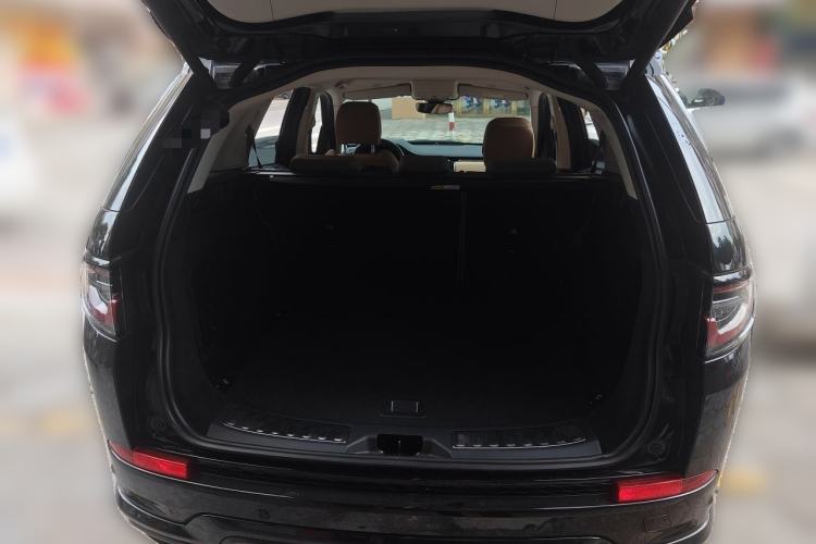 Used Land Rover Discovery Sport 2024 Performance Tech Edition Trunk