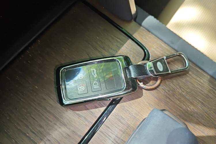 Used Land Rover Discovery Sport 2024 Performance Tech Edition Vehicle Key