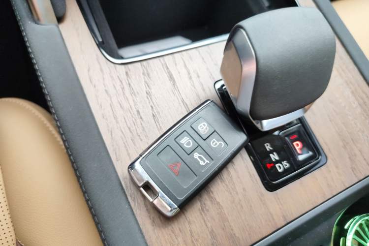 Used Land Rover Discovery Sport 2024 Performance Tech Edition Vehicle Key