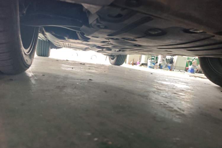 Used Land Rover Discovery Sport 2024 Luxury Custom Edition Chassis Front Right
