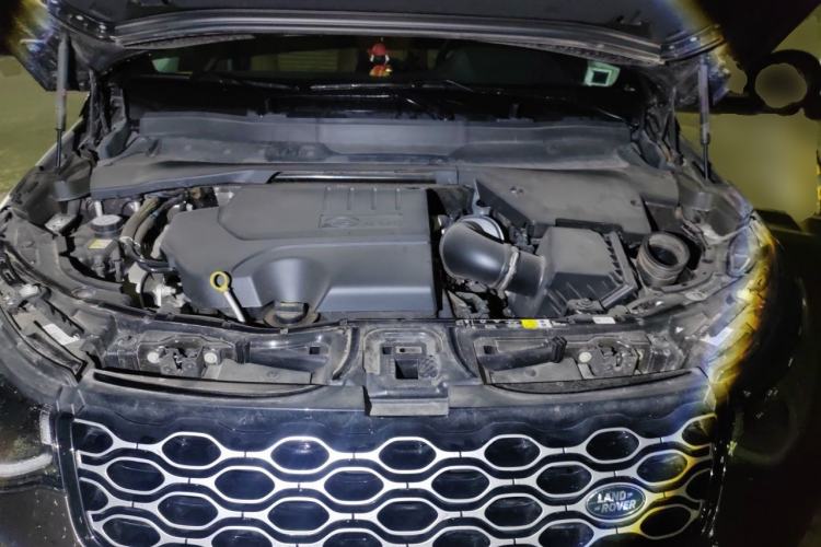Used Land Rover Discovery Sport 2024 Luxury Custom Edition Engine Bay
