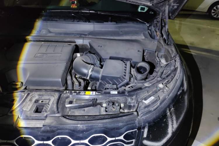Used Land Rover Discovery Sport 2024 Luxury Custom Edition Engine Bay Left