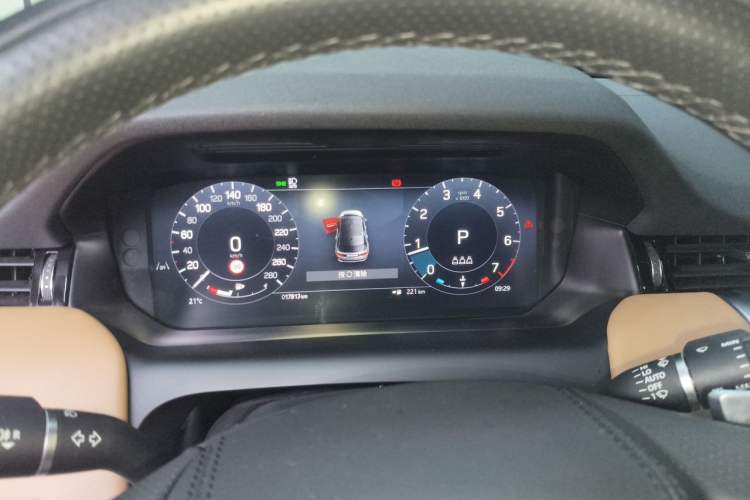 Used Land Rover Discovery Sport 2024 Luxury Custom Edition Instrument Cluster