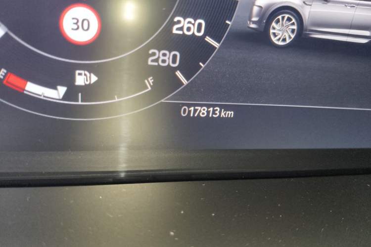 Used Land Rover Discovery Sport 2024 Luxury Custom Edition Odometer Close Up