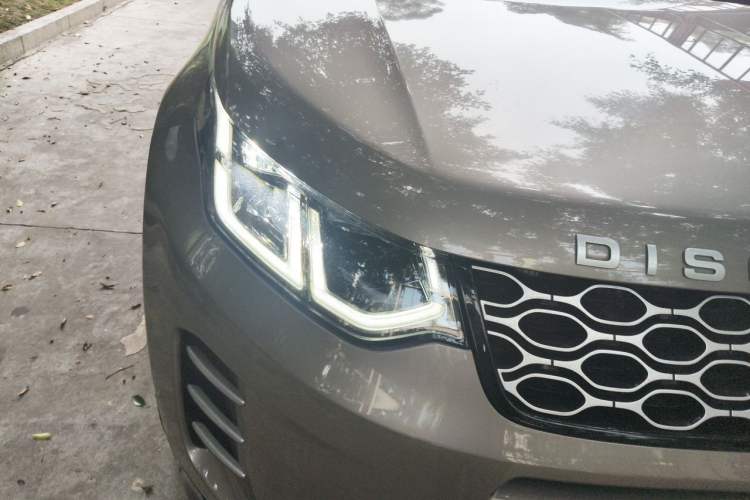 Used Land Rover Discovery Sport 2024 Luxury Custom Edition Right Front Headlight