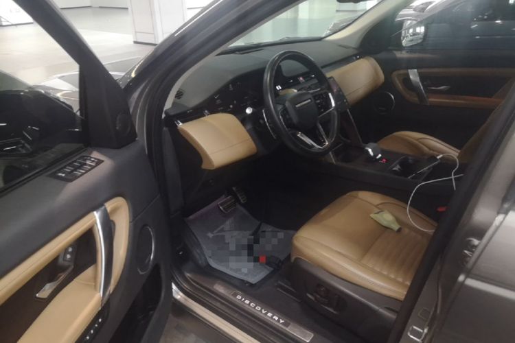 Used Land Rover Discovery Sport 2024 Luxury Custom Edition Driver Seat