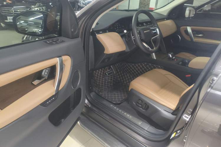 Used Land Rover Discovery Sport 2024 Performance Tech Edition Driver Seat