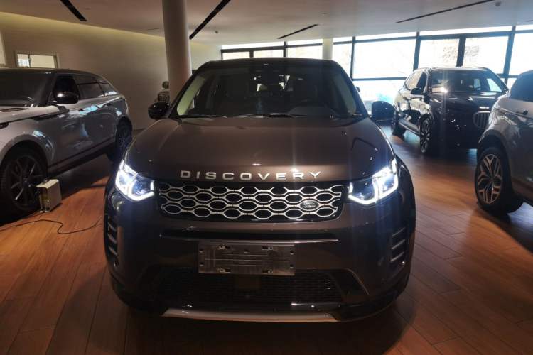 Used Land Rover Discovery Sport 2024 Luxury Custom Edition Exterior 1