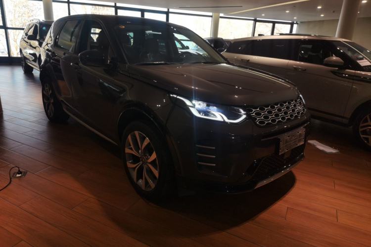 Used Land Rover Discovery Sport 2024 Luxury Custom Edition Exterior 2