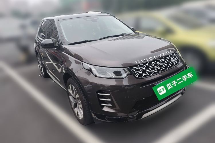 Used Land Rover Discovery Sport 2024 Luxury Custom Edition Front Right 45 Deg