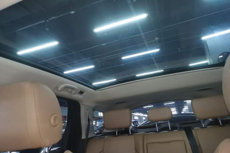 Used Land Rover Discovery Sport 2024 Luxury Custom Edition Headliner