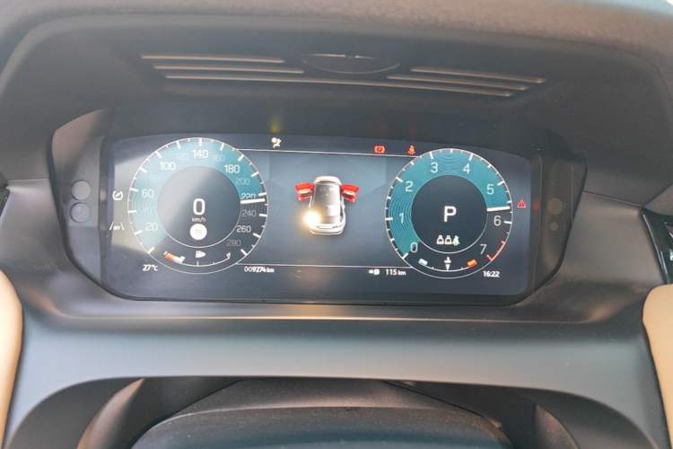 Used Land Rover Discovery Sport 2024 Performance Tech Edition Instrument Cluster
