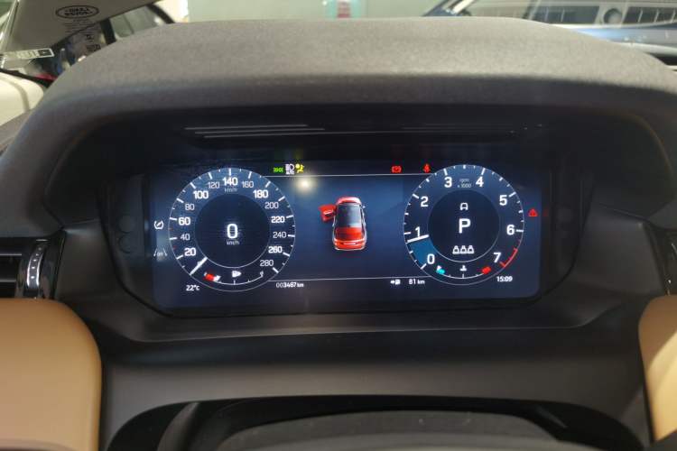 Used Land Rover Discovery Sport 2024 Luxury Custom Edition Instrument Cluster