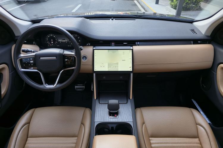 Used Land Rover Discovery Sport 2024 Luxury Custom Edition Interior 2