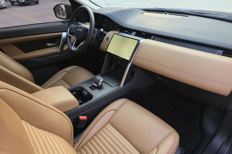 Used Land Rover Discovery Sport 2024 Luxury Custom Edition Interior 2
