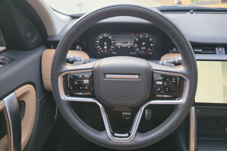Used Land Rover Discovery Sport 2024 Luxury Custom Edition Interior 7