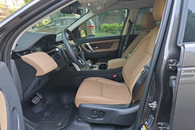 Used Land Rover Discovery Sport 2024 Performance Tech Edition Left Front Seat
