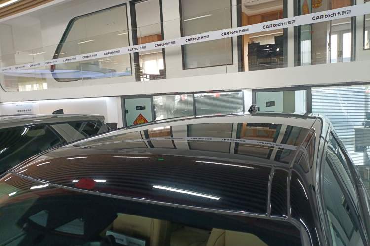 Used Land Rover Discovery Sport 2024 Luxury Custom Edition Roof