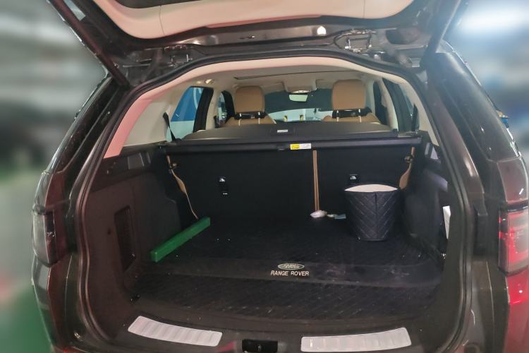 Used Land Rover Discovery Sport 2024 Performance Tech Edition Trunk
