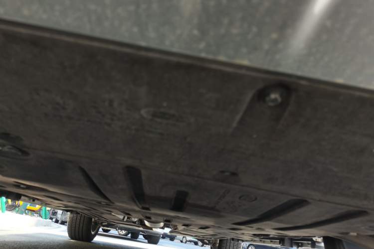 Used Land Rover Discovery Sport 2024 Luxury Custom Edition Chassis Front