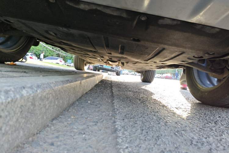 Used Land Rover Discovery Sport 2024 Performance Tech Edition Chassis Front