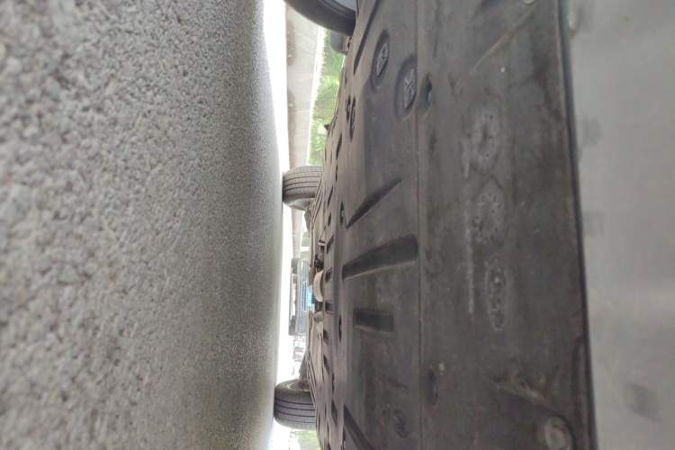 Used Land Rover Discovery Sport 2024 Luxury Custom Edition Chassis Front