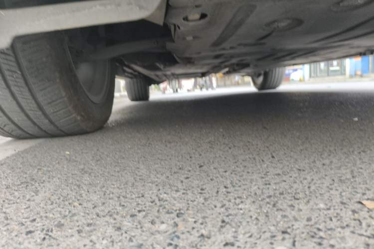 Used Land Rover Discovery Sport 2024 Performance Tech Edition Chassis Front Right
