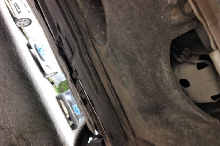 Used Land Rover Discovery Sport 2024 Performance Tech Edition Chassis Rear Left
