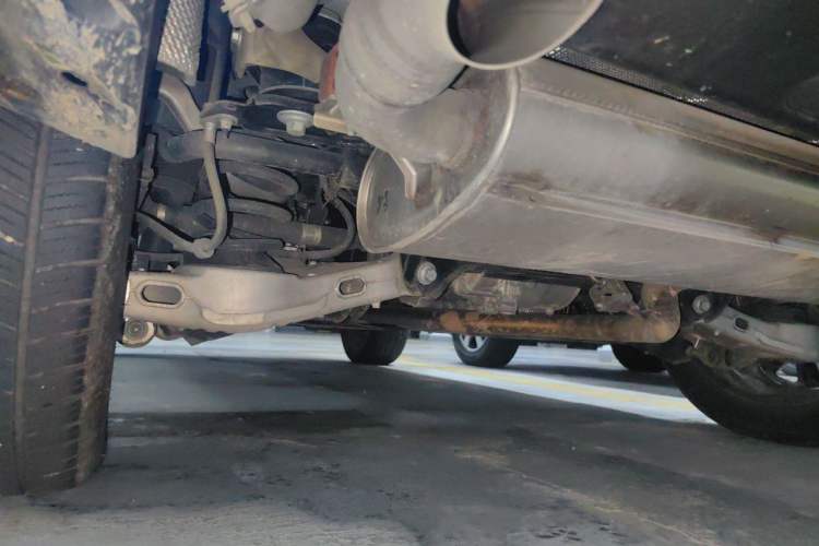 Used Land Rover Discovery Sport 2024 Performance Tech Edition Chassis Rear Left