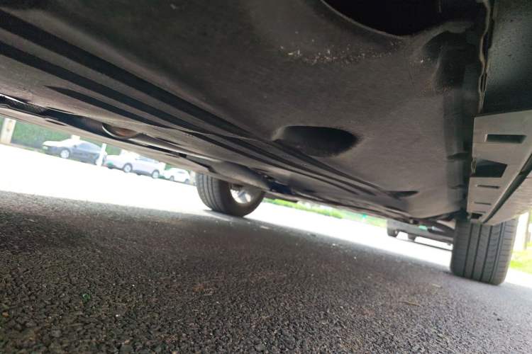 Used Land Rover Discovery Sport 2024 Luxury Custom Edition Chassis Rear Right