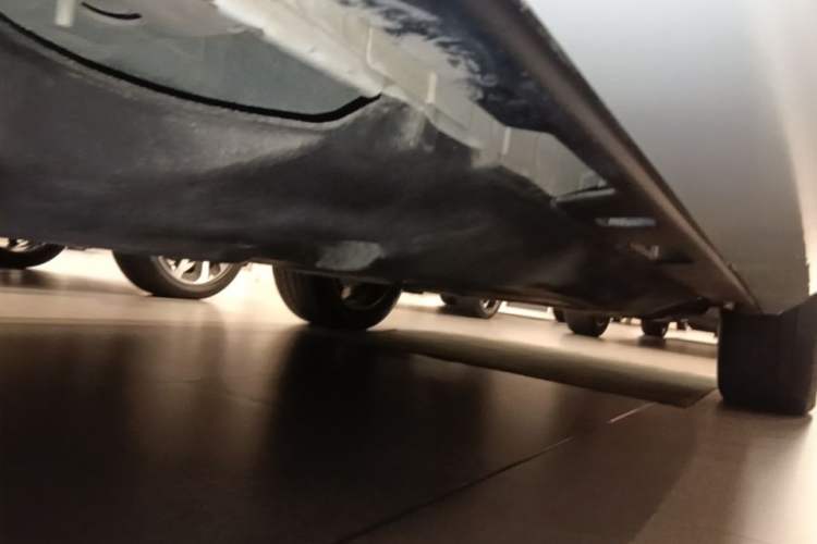 Used Land Rover Discovery Sport 2024 Performance Tech Edition Chassis Rear Right