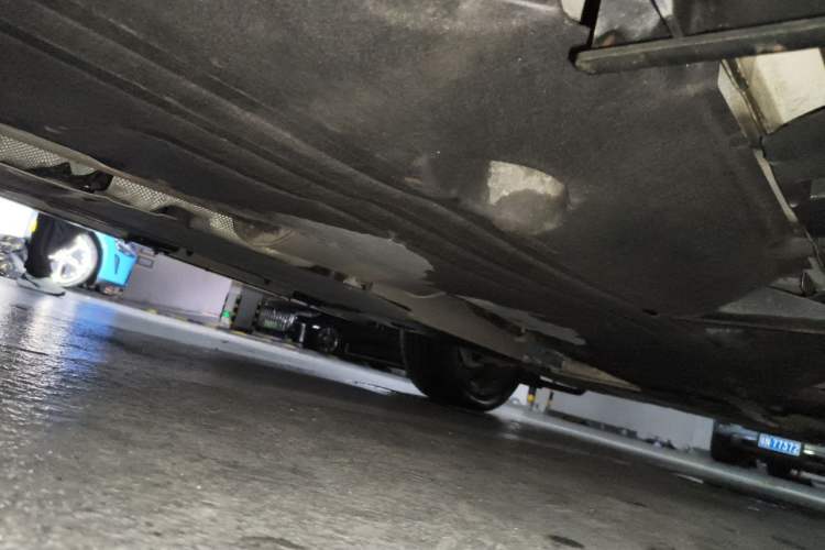 Used Land Rover Discovery Sport 2024 Luxury Custom Edition Chassis Rear Right