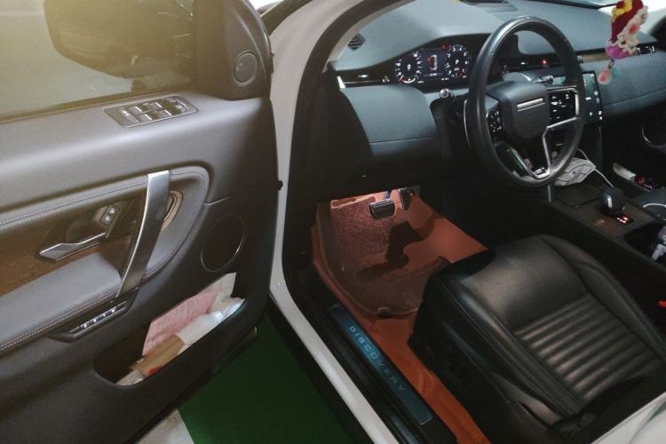 Used Land Rover Discovery Sport 2024 Performance Tech Edition Driver Seat