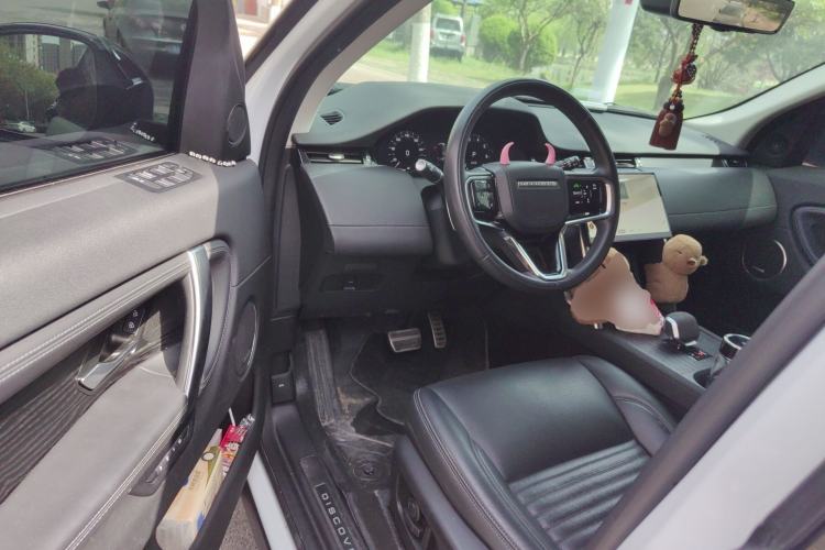 Used Land Rover Discovery Sport 2024 Luxury Custom Edition Driver Seat