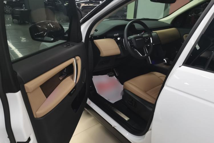 Used Land Rover Discovery Sport 2024 Performance Tech Edition Driver Seat