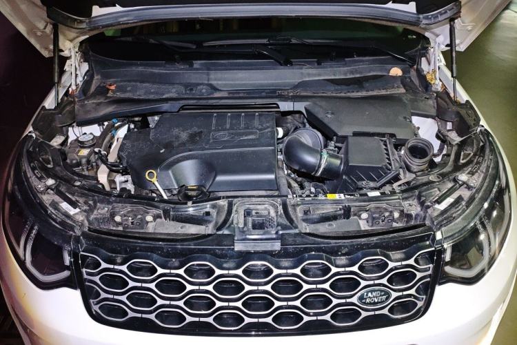 Used Land Rover Discovery Sport 2024 Luxury Custom Edition Engine Bay